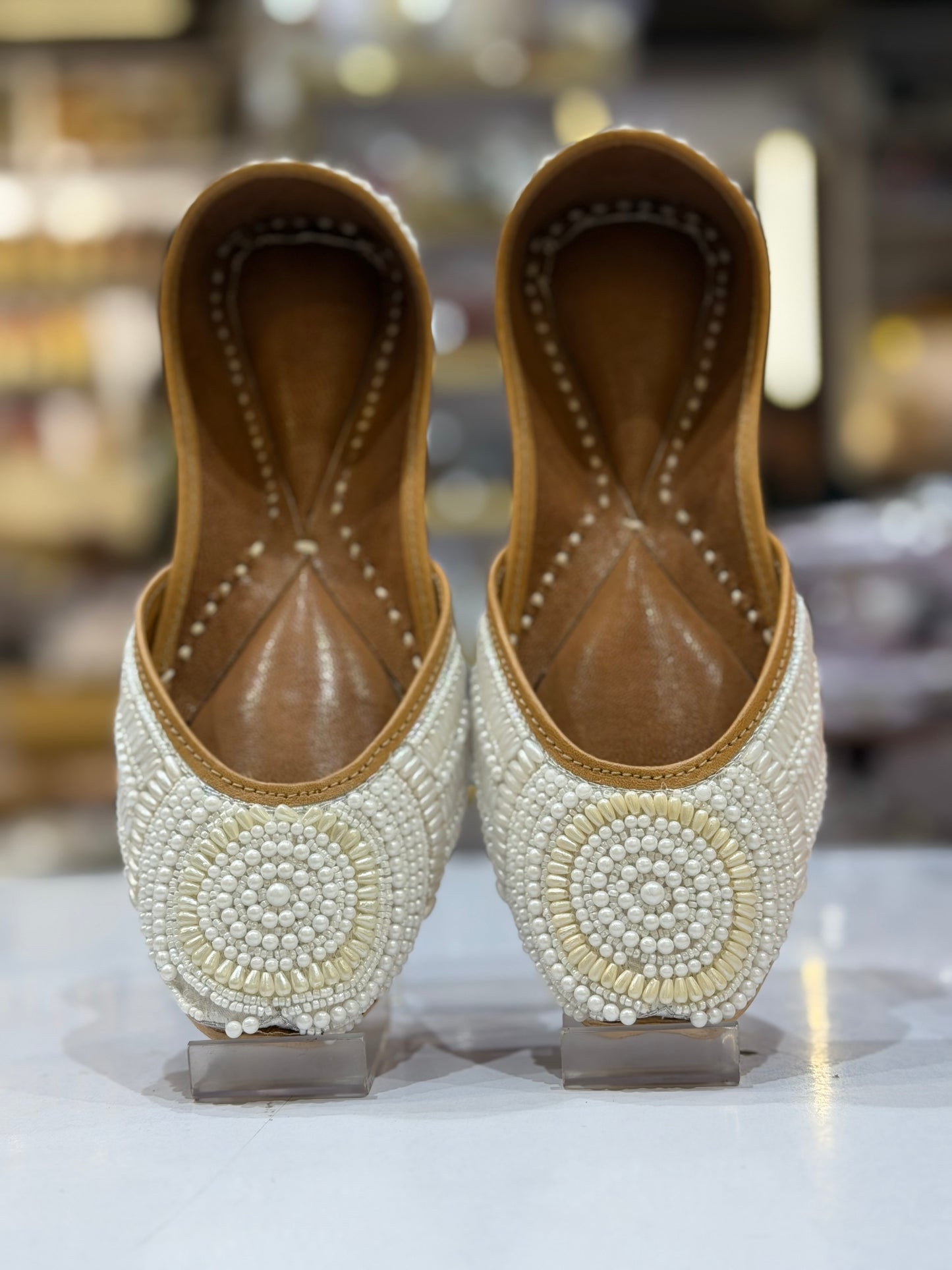 PEARL DABKA JUTTI