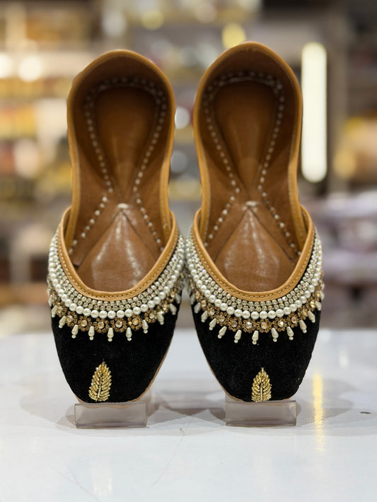 BLACK PEARL DABKA JUTTI