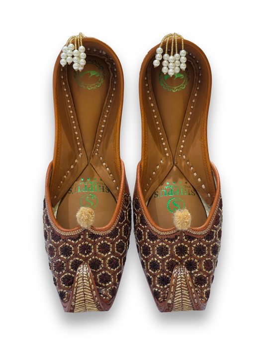 LEATHER TILLA KHUSSA