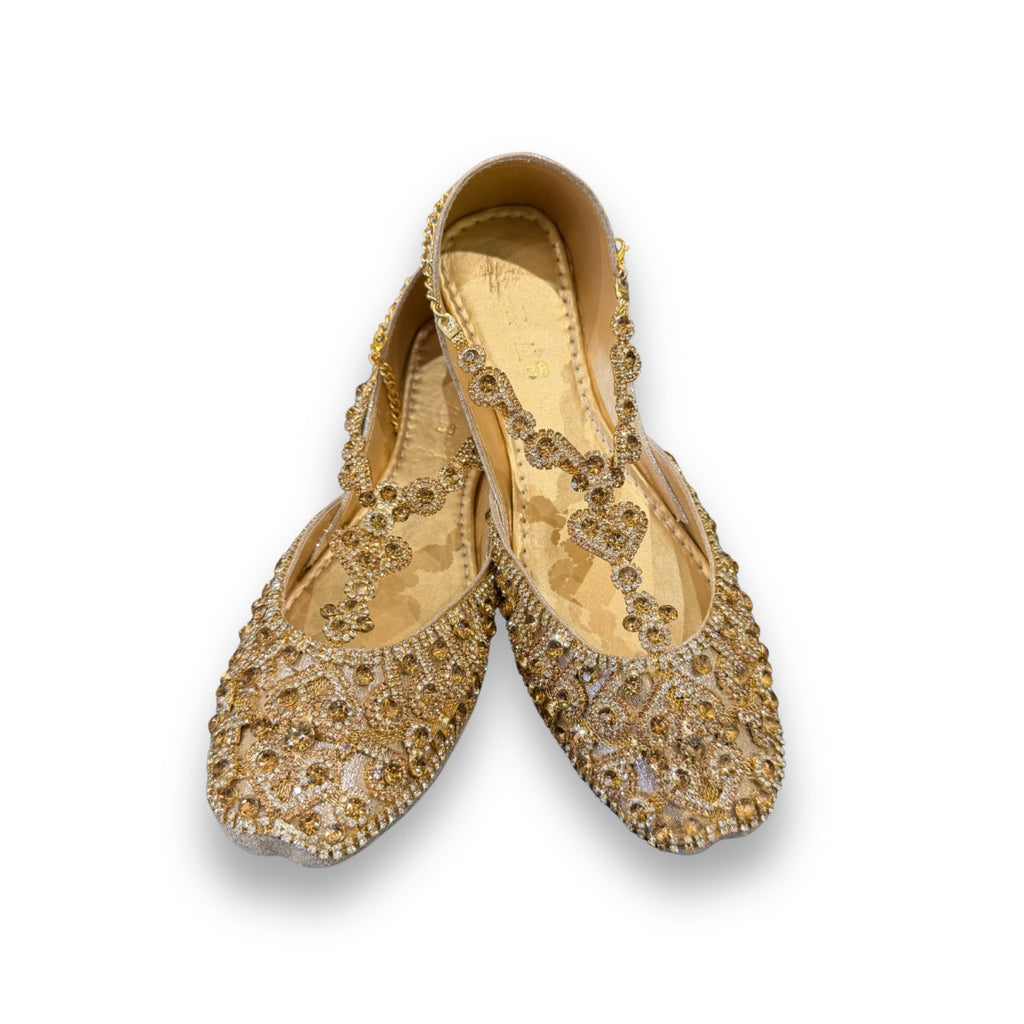 PAKISTSNI KUNDAN JUTTI