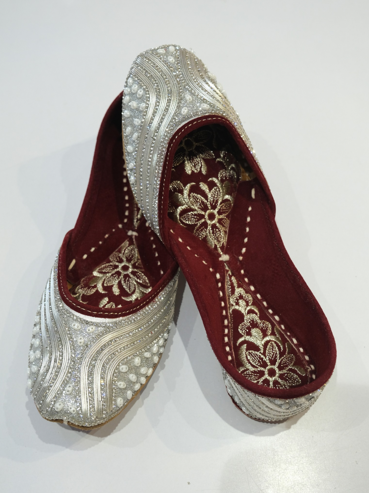 SILVER KUNDAN JUTTI