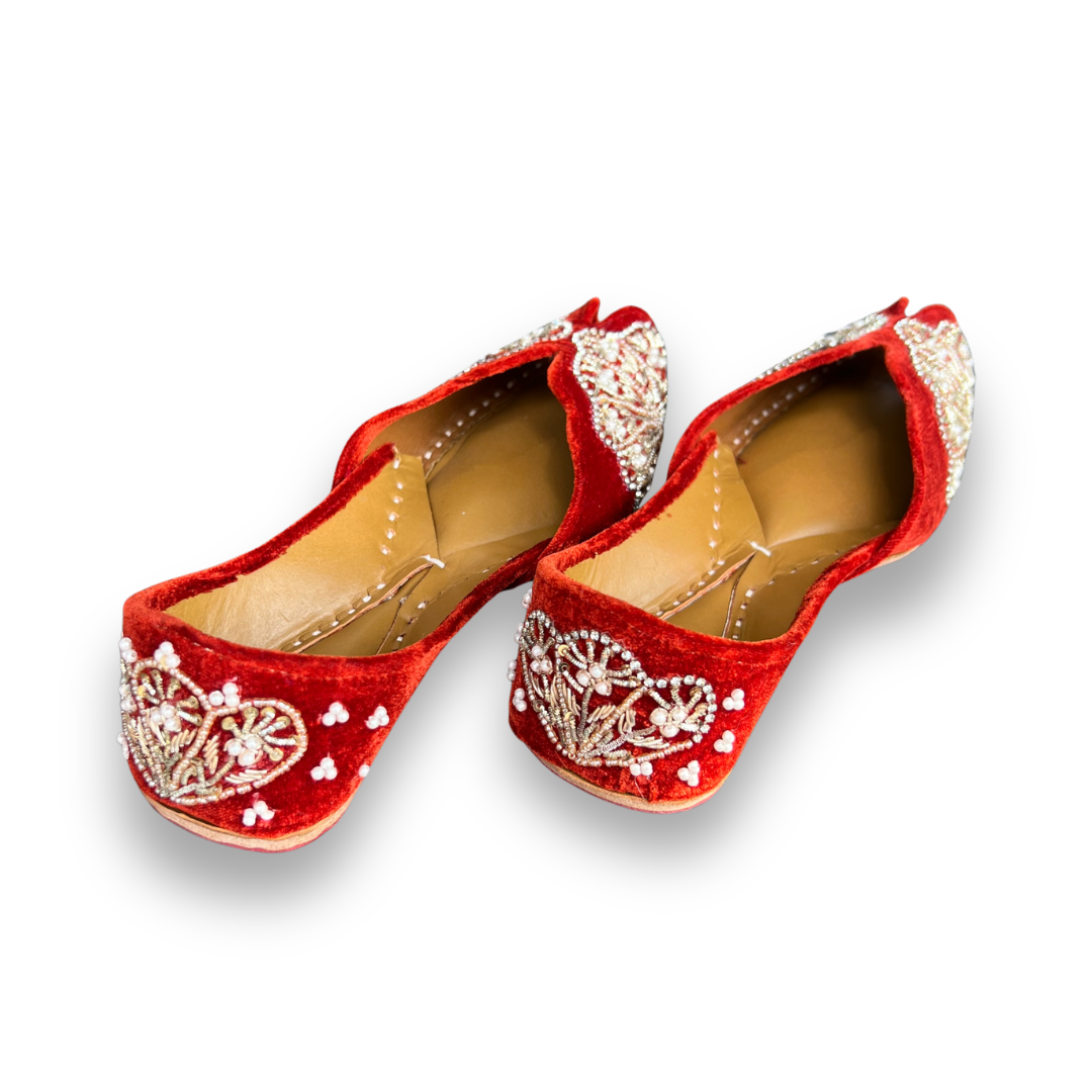 RED KASOORI JUTTI