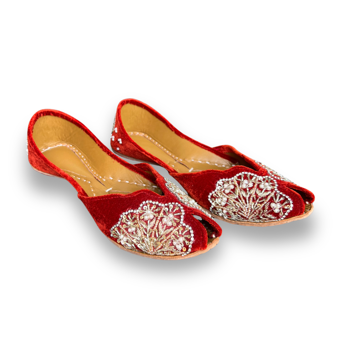 RED KASOORI JUTTI