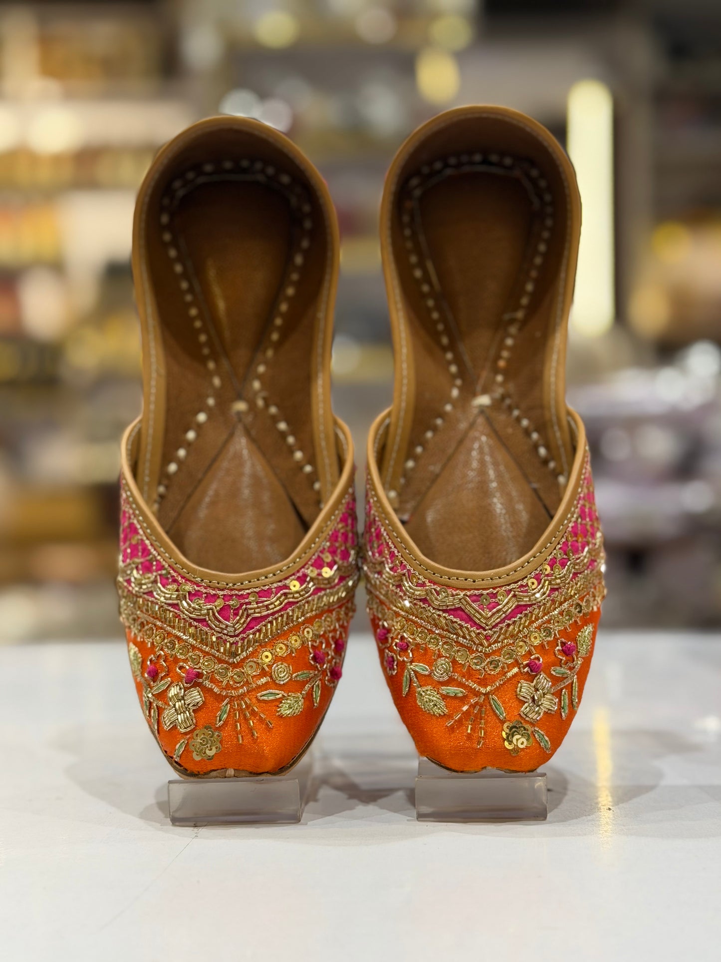 DOUBLE SHADE PUNJABI JUTTI