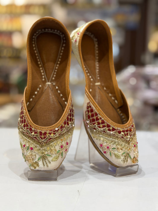 DOUBLE SHADE PUNJABI JUTTI