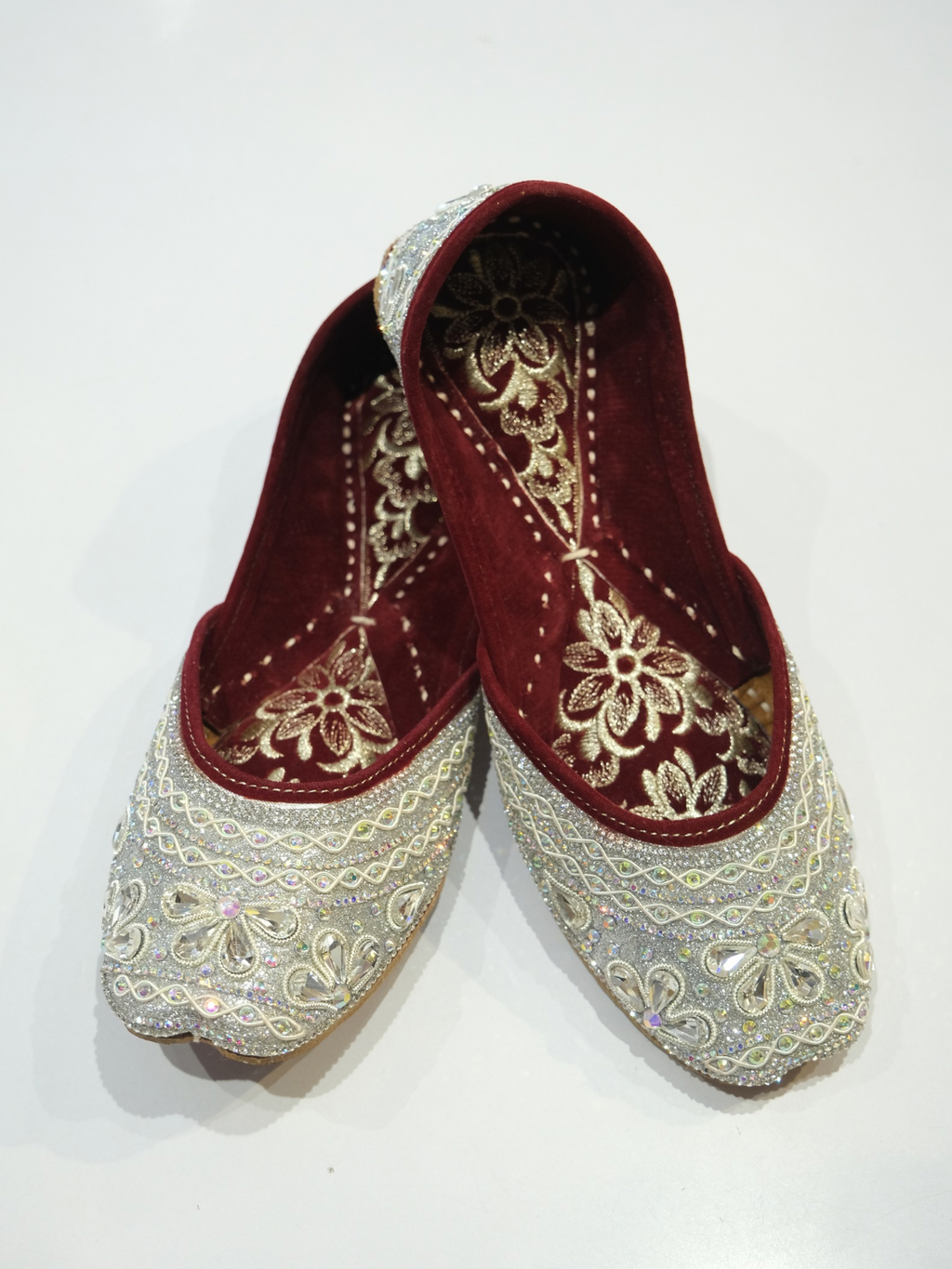 SILVER KUNDAN JUTTI