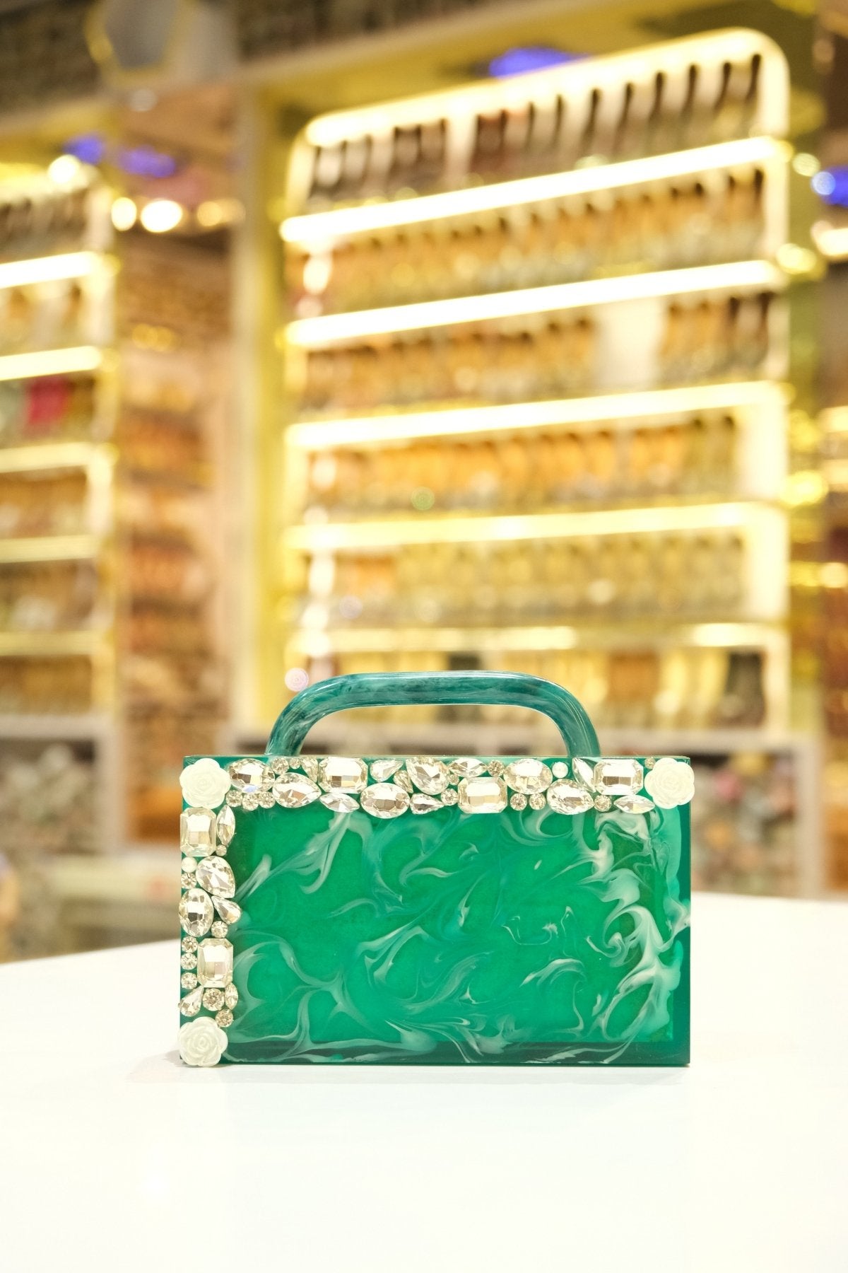 MARBLE CLUTCH