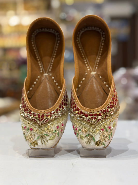 DOUBLE SHADE PUNJABI JUTTI