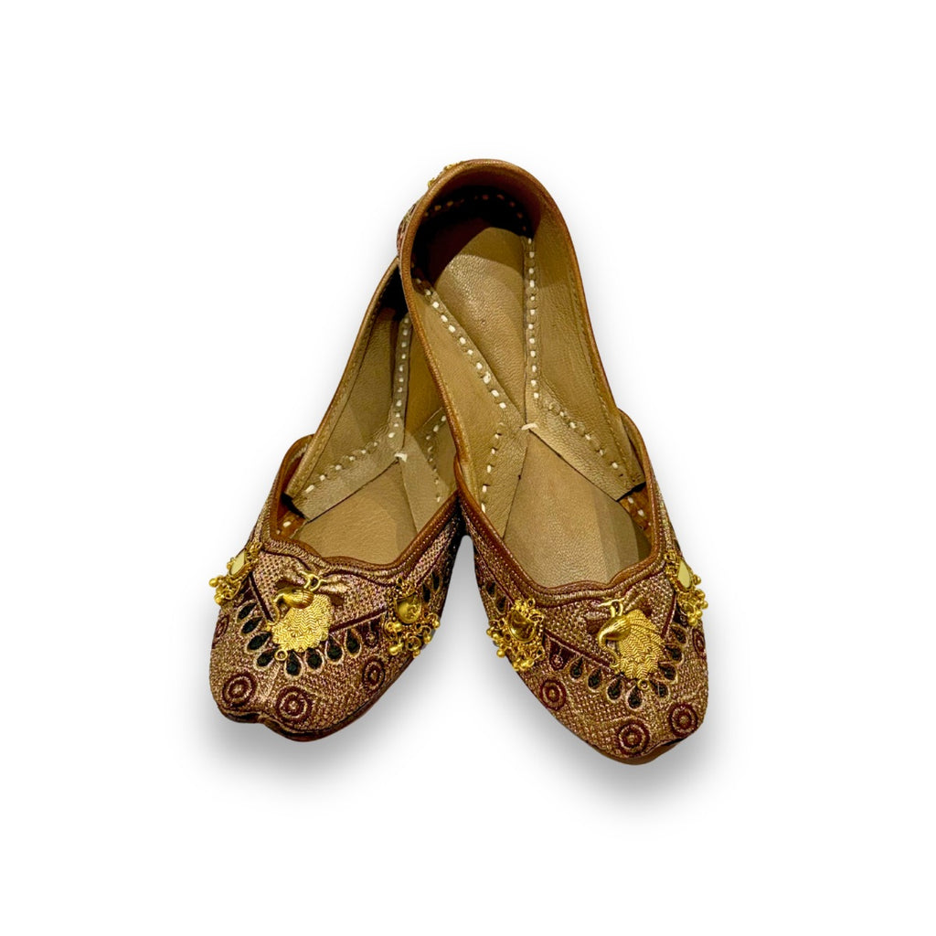 PAKISTANI ACCESSORIES JUTTI