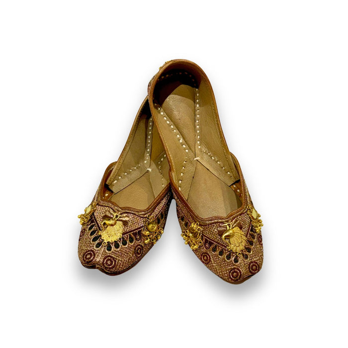 PAKISTANI ACCESSORIES JUTTI
