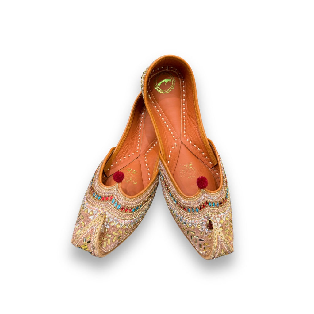 PAKISTANI KUNDAN JUTTI