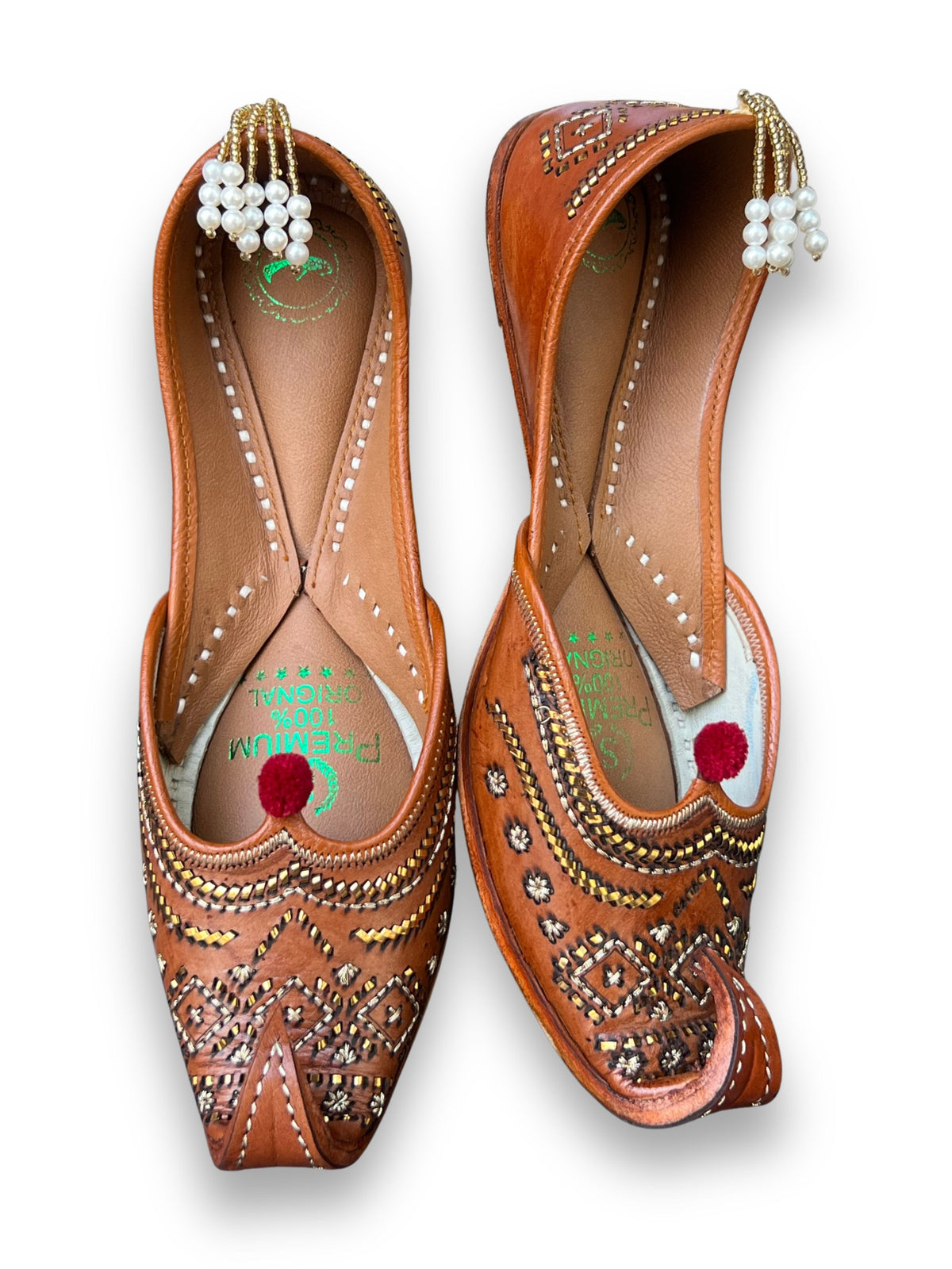PAKISTANI AARI NOKE