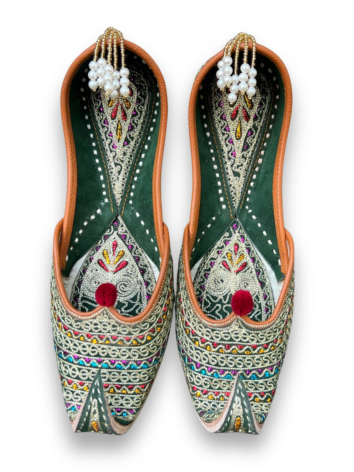 PAKISTANI AARI NOKE