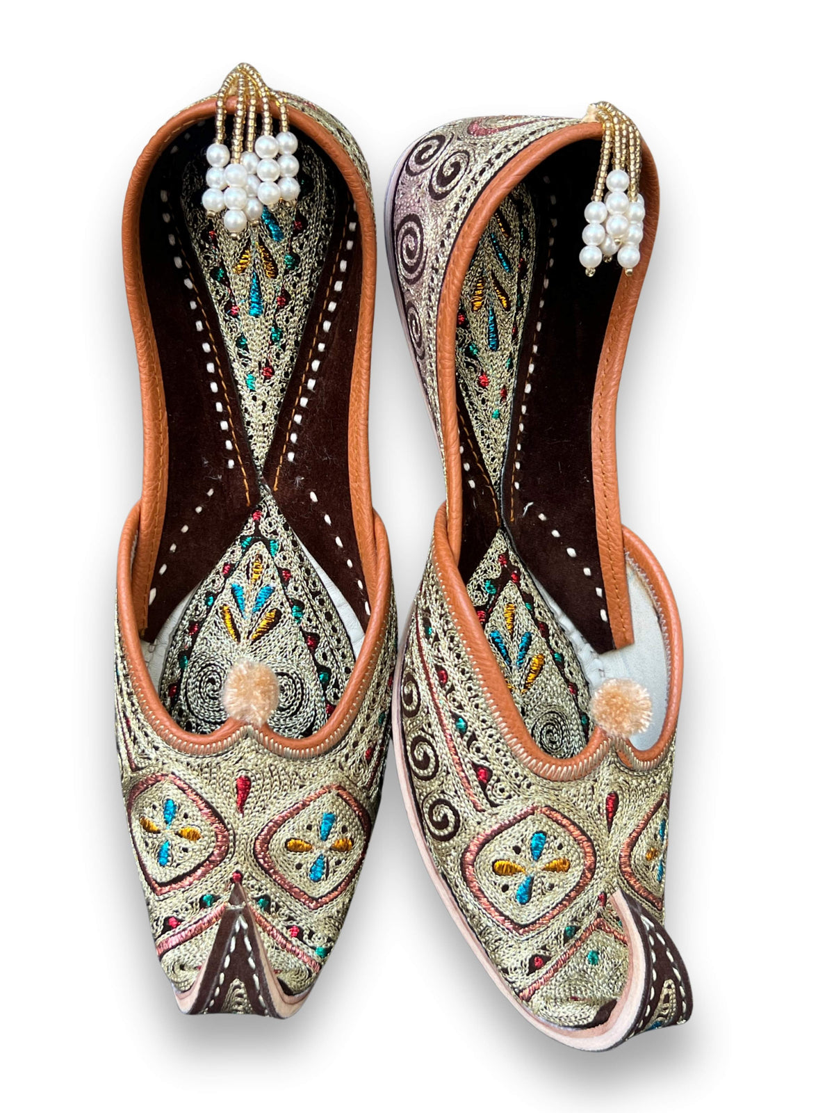 PAKISTANI AARI NOKE