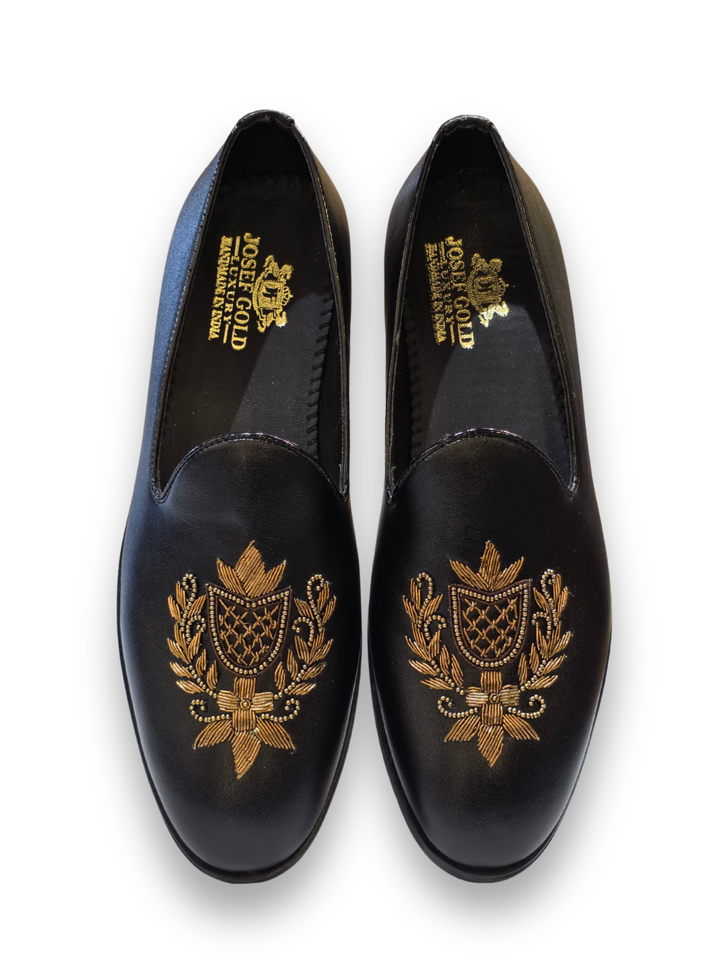 BLACK LOAFER