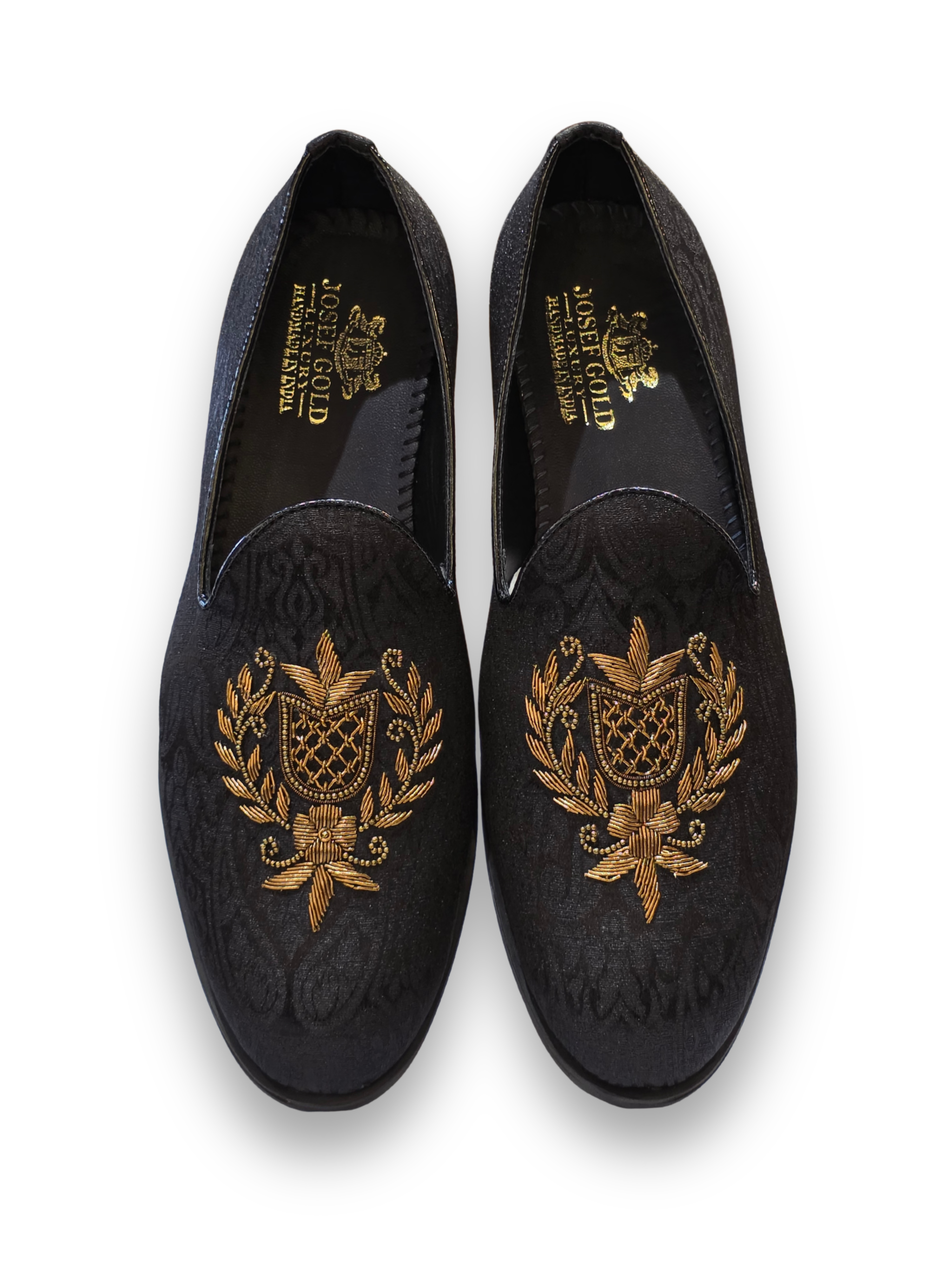 BLACK LOAFER
